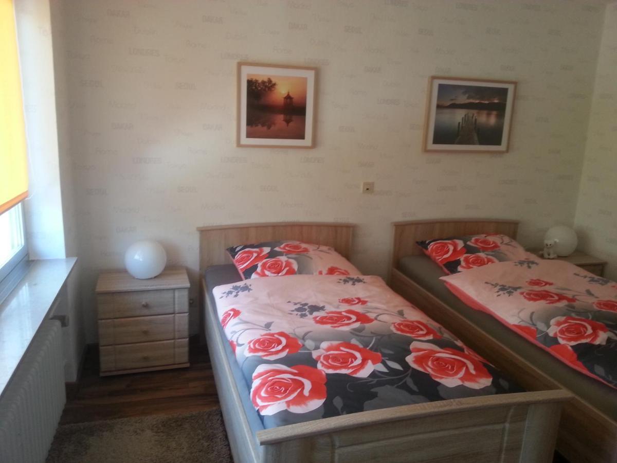 Zum Fuchsbau Hotell Hovels Exteriör bild